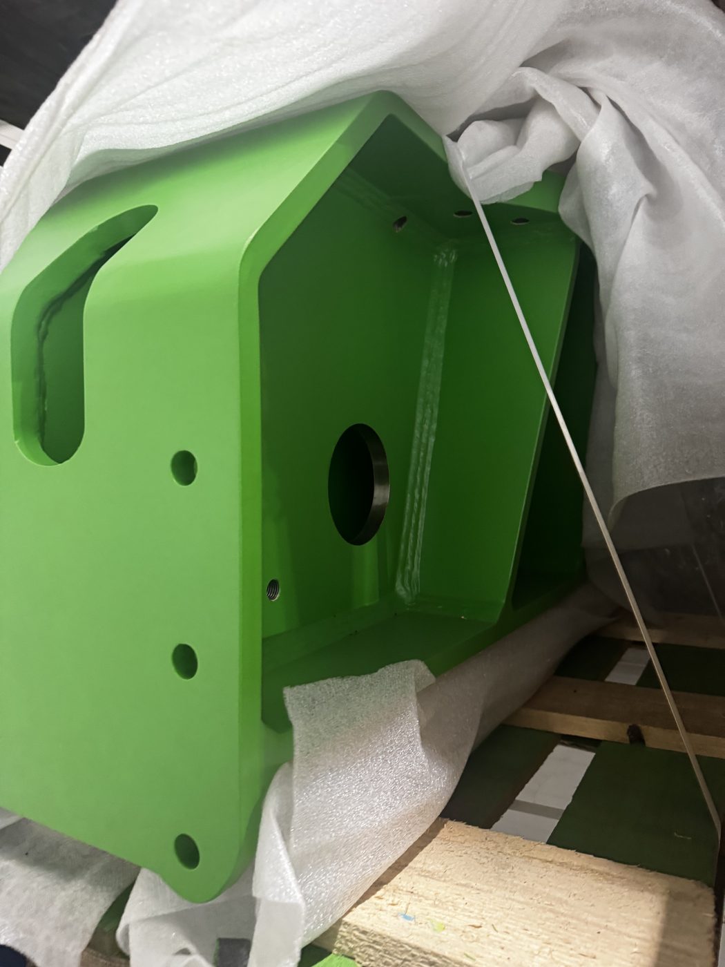 Welded and machined forestry winch drivetrain gear housing
